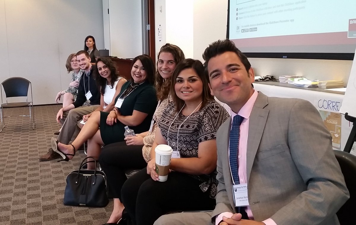 Time to do a little talking with students at the Discover U & @Hispanic_Forum!