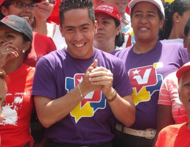 mindeporte_ve's tweet photo. #RobertJuventudLeal más que palabras, más que entrega, simplemente un revolucionario, hijo de Chávez https://t.co/Ejymxm4g2n