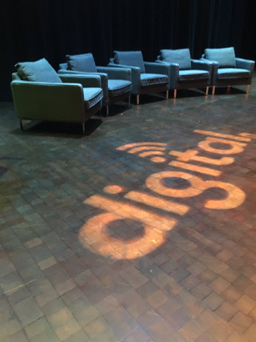 Looking forward the afternoon speakers at #digital2016 <a href="/lindsayviscount/">lindsayviscount</a> <a href="/LG_Graphic/">Louis Gontier</a>