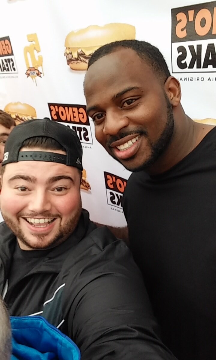 gooniesfantasy's tweet photo. The Commish and the Eagles very own Fletcher Cox https://t.co/0zM59nupX9