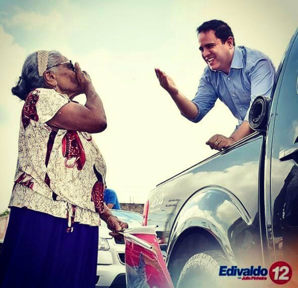 robsonpaz's tweet photo. O povo de São Luís quer seguir em frente. Pra fazer muito mais. #Somando #Edivaldo12 https://t.co/GukvGRakov