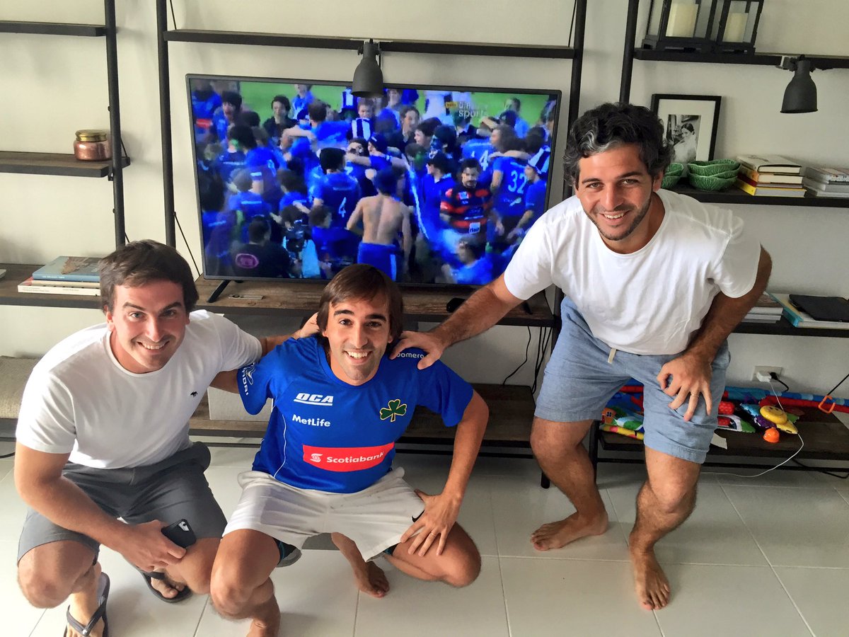 nicohenderson86's tweet photo. #A2UL ☘️🏆🏆🏆💙 https://t.co/kB8DMCOuEU