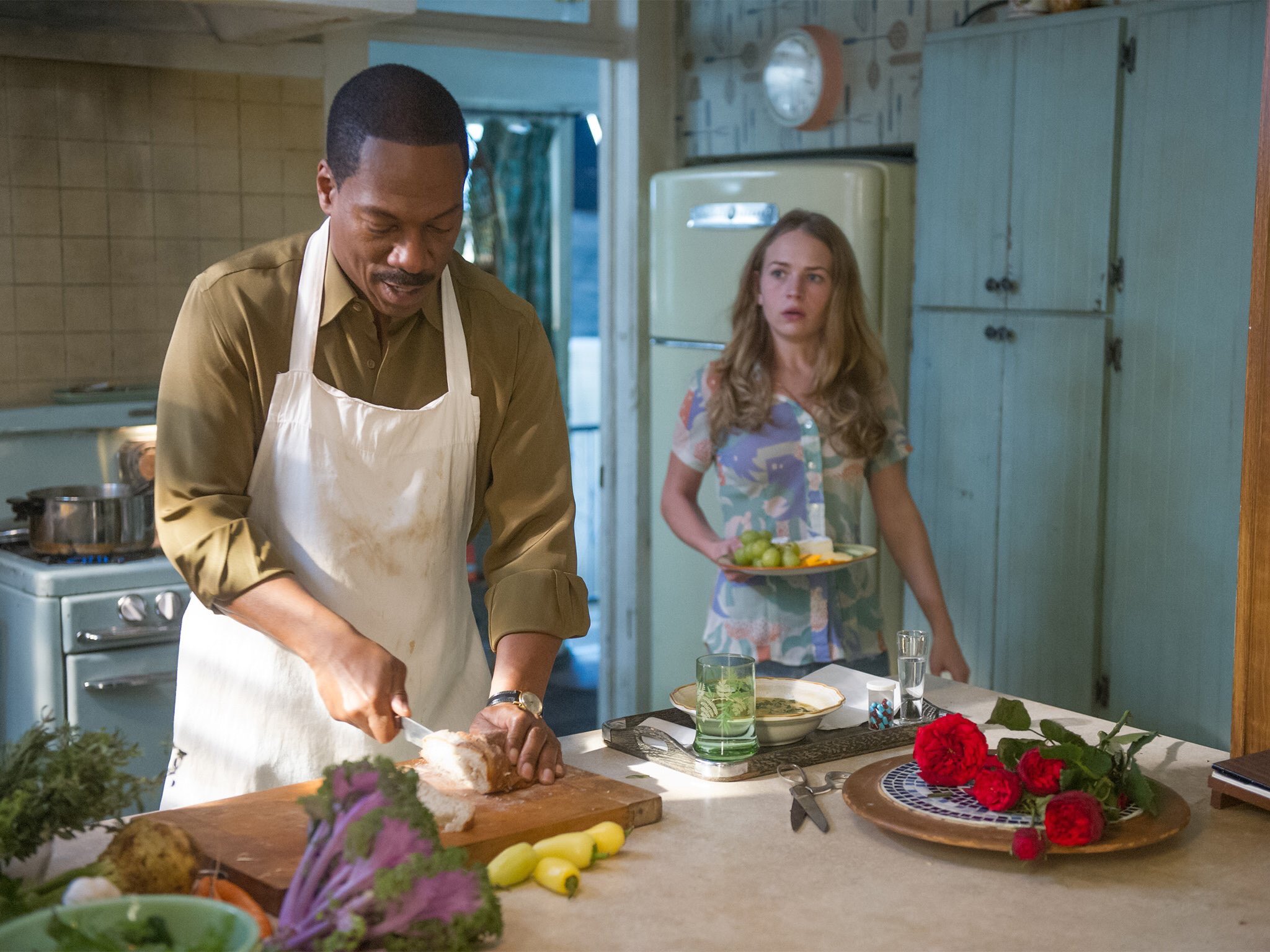 X \ Britt Robertson Army على X: "New stills of Britt Robertson with co-stars Eddie Murphy, Lucy Fry and McKenna Grace in #MrChurch https://t.co/fKcVbNmivH"