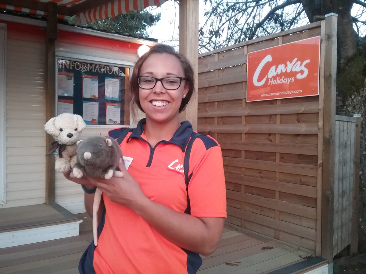 bookwormbee's tweet photo. #CanvasFeelgood2016

A big Thank You to our Canvas Team at Berny-Riviere, from Pip and Ratty - Next time, we'll bring the grand children... https://t.co/dCilBlfJIR
