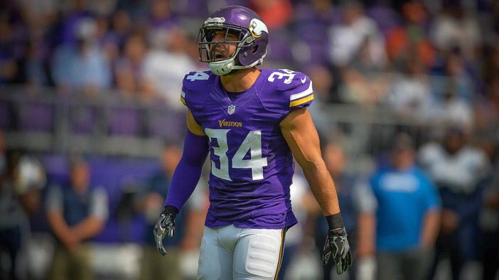 uninterrupted's tweet photo. The @Vikings are 3-0 and the defense's leading tackler @Asendejo is answering questions & giving shoutouts.
Send your Qs to #AskUN now. https://t.co/sSwZ4vFQMz