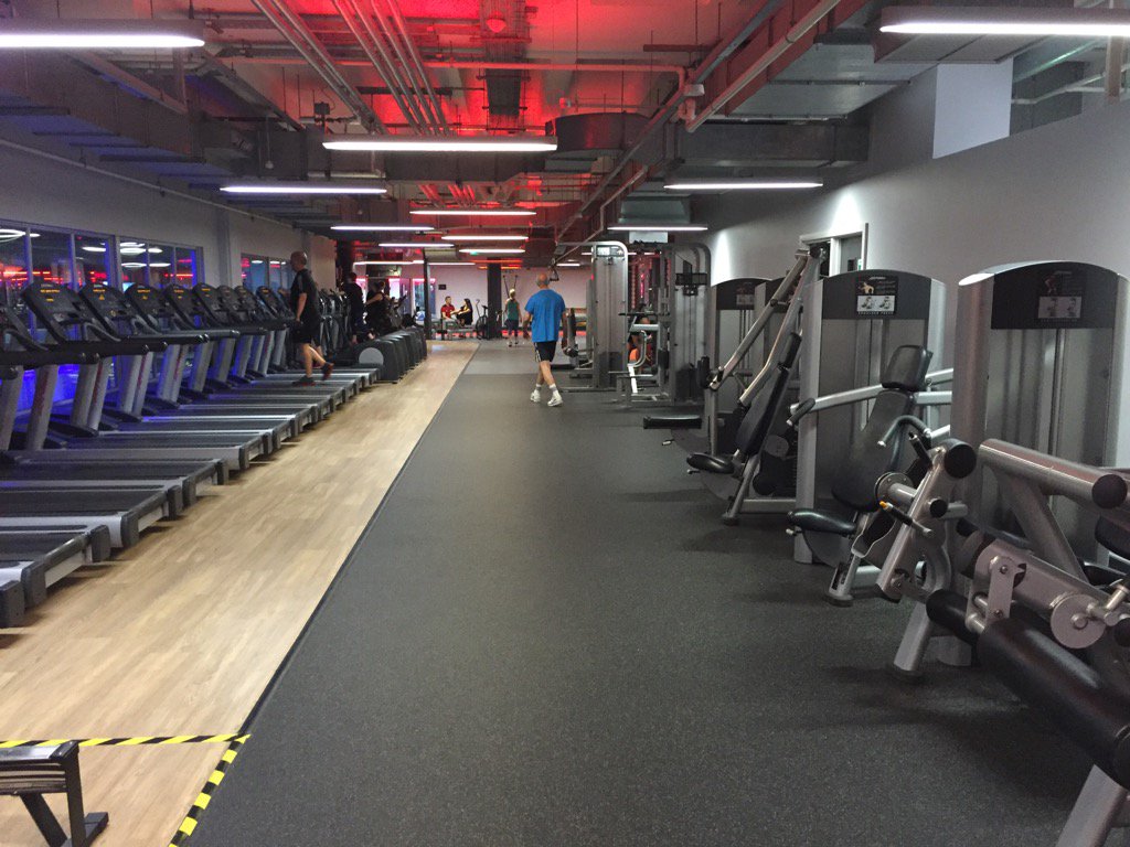 customers not using the equipment at @fitnessfirstUK Bath. Why? They are all in Sharon Akin's class