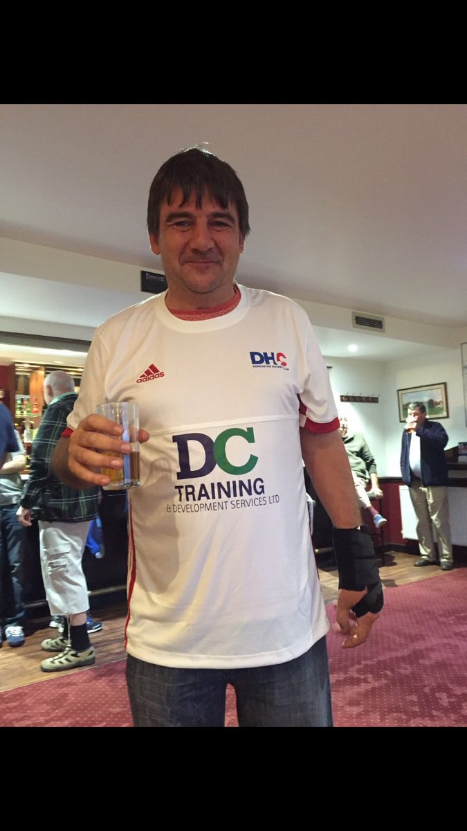DoncasterHockey's tweet image. Great to see Darren sporting the club lot this weekend @DCTraining #TopSponsor