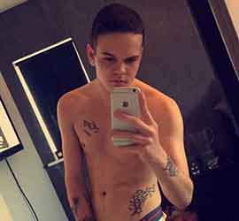 MaleDirectory's tweet image. Manchester Gay Escort Charley Cole is now listed on the Male Escort Directory. maleescortdirectory.co.uk/gay-escort-cha…