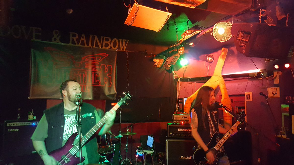 sonicpieways's tweet photo. @CoyoteMadSeeds closing the show in style #mogstock https://t.co/EiE80ho2tp