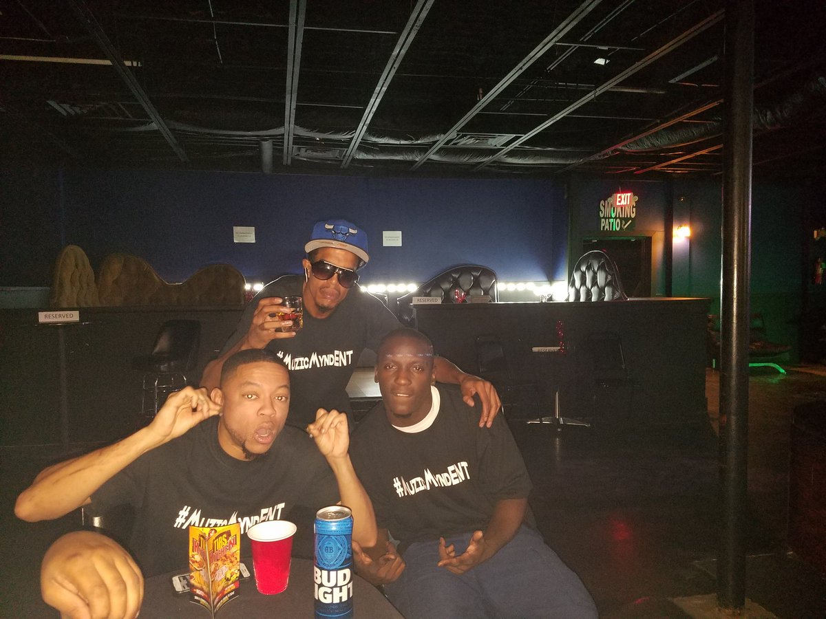 soufsidedaze's tweet photo. https://t.co/i3KGUIXuFJ
MY NEW SINGLE **ALL I KNOW** TO LISTEN JUST PRESS THE LINK ABOVE! Video shoot oct 22 #promo #CASTINGCALLCALL https://t.co/uIfOASGltm
