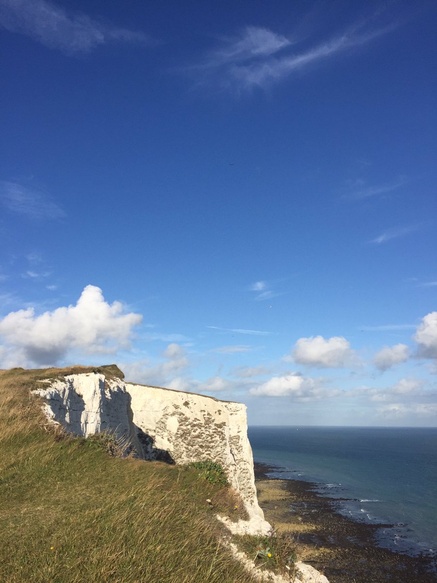 SNC_London's tweet photo. Impromptu trip to the White Cliffs of Dover! #snctincan https://t.co/VobJBel3WS