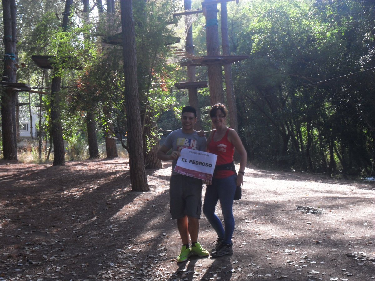 SinlyFriend's tweet photo. @Sevilla_Turismo #Sevillaesprovincia Con las chicas de el parque aventura sierra norte q nos dan todo su apoyo https://t.co/r3gSvYa3Oe