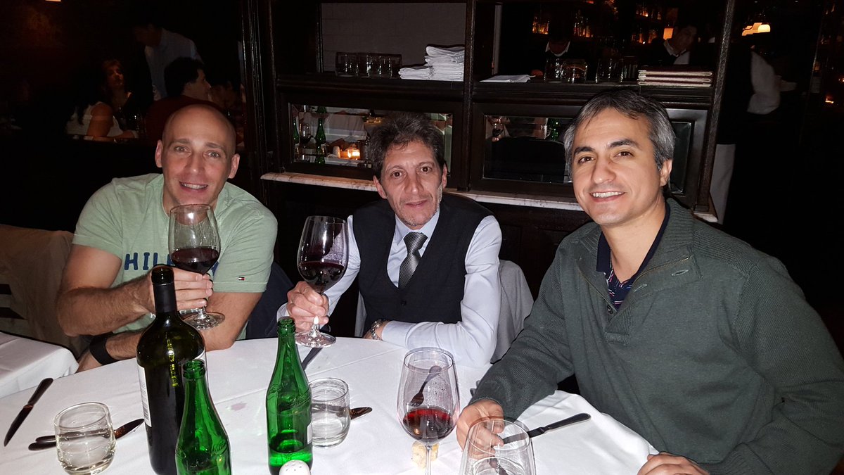 GalaxiaSAP's tweet photo. Cena Equipo SAP DBS Fin de Migraciones https://t.co/rVg2UFcWNC