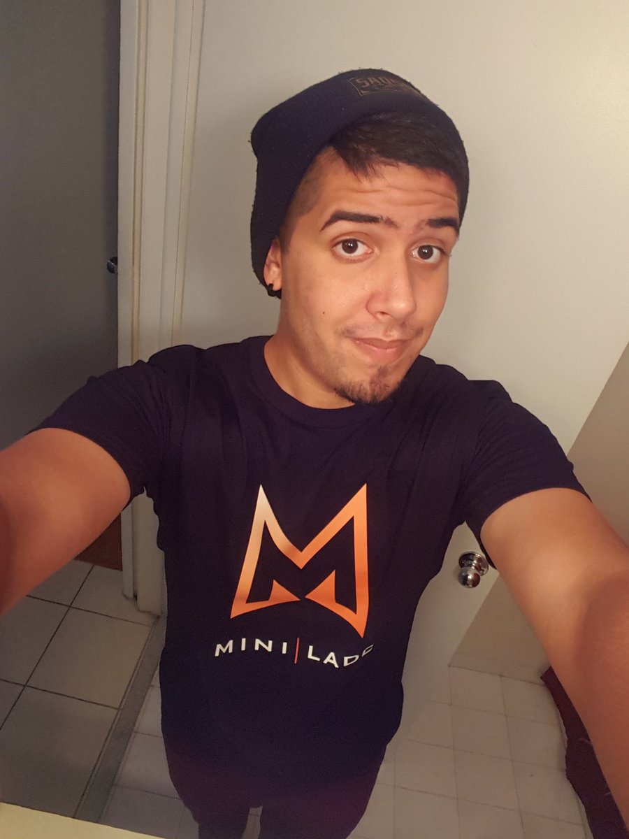 FantomFoxx's tweet photo. Hey! You're amazing Muni Ledd!!! Thank you again for this awesome t-shirt and your awesome video! @MiniLaddd https://t.co/BIHybyNM9V