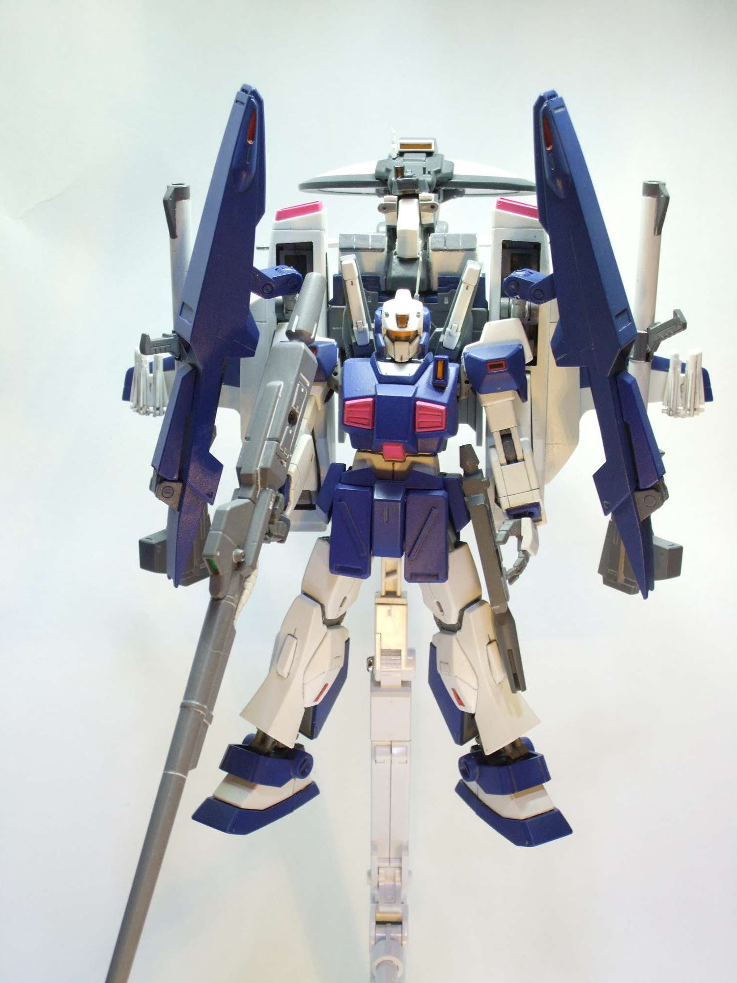 よっさん على تويتر 今年４個目と５個目 Msa 003 Fxa 05d ネモ ディフェンサー その1 主翼のバズーカとミサイルは 瀧川虚至 Uturo0084 さんが描いたスーパーガンダムのまねです それっぽく作って それっぽく塗る です Aoz Love T Co Hgsj3rpiwx