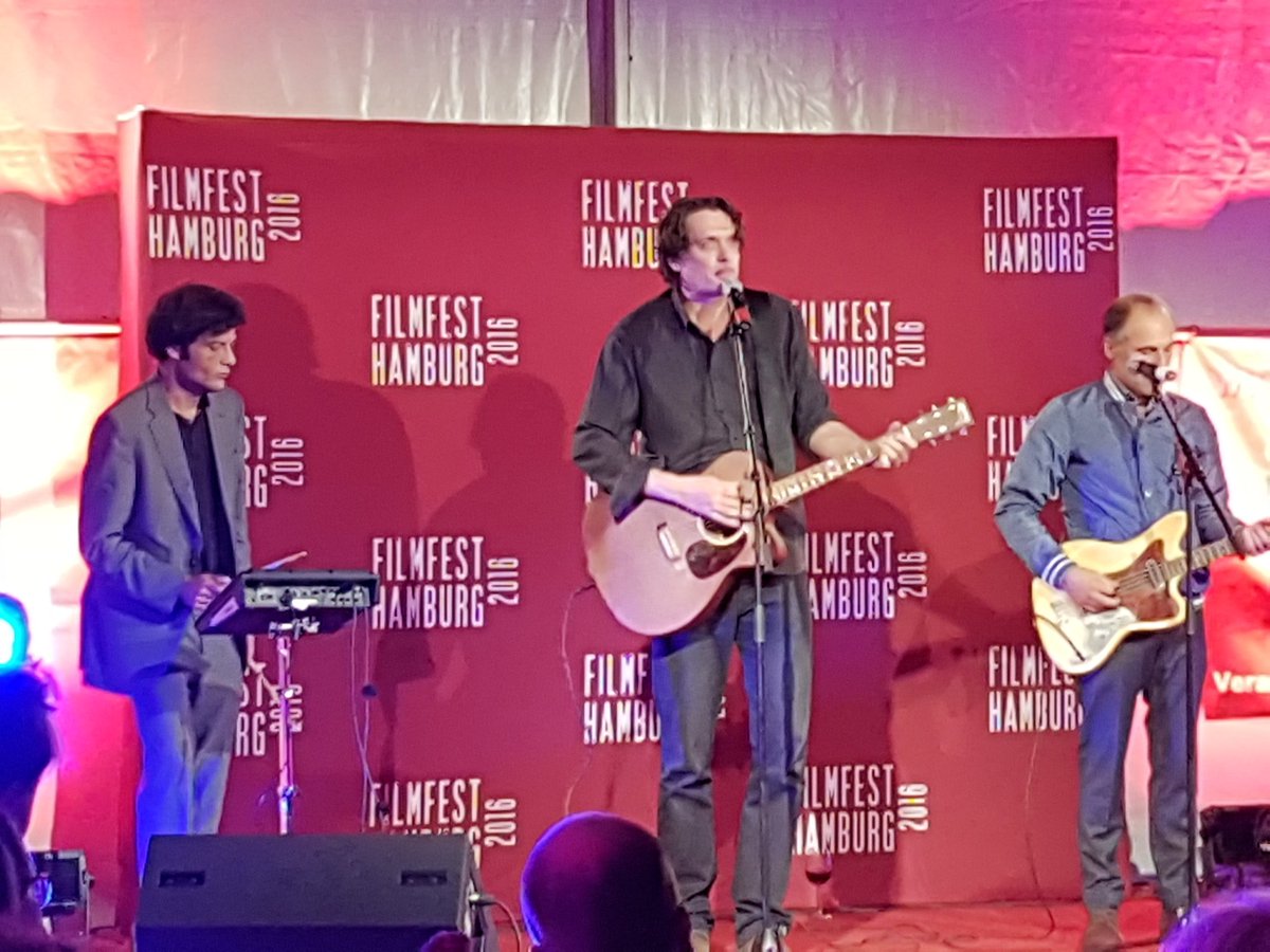 The stars shine tonight <a href="/Die_Sterne/">Die Sterne</a> ☆☆☆ starring <a href="/FrankSpilker/">Frank Spilker</a>  @FilmfestHamburg #ffhh16 in ♡ #Hamburg
