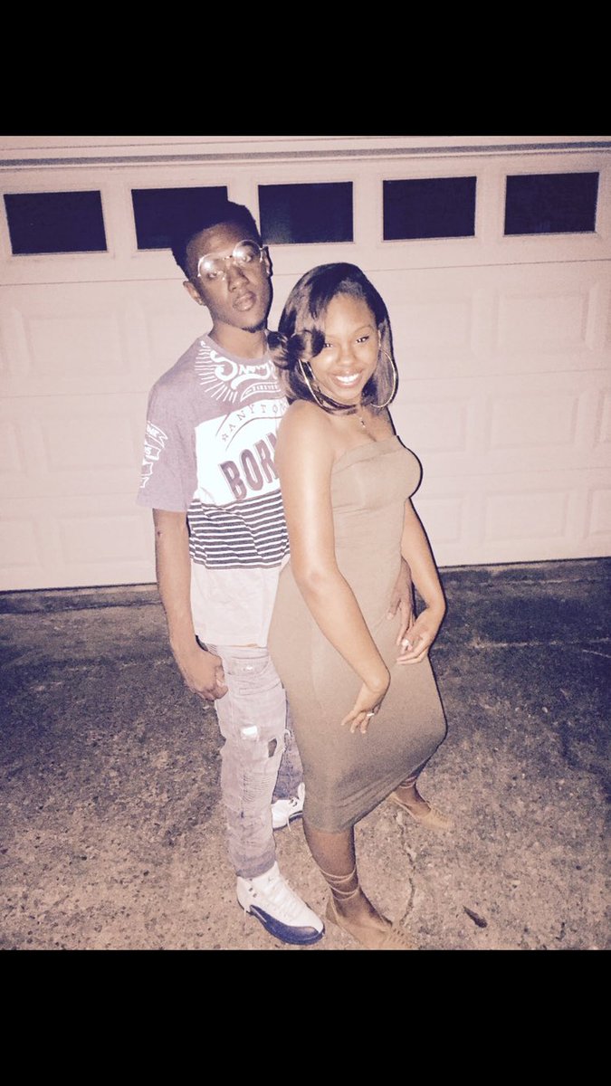 jmarceee_'s tweet photo. 💍❤️💯 https://t.co/6c4r2qk5f7