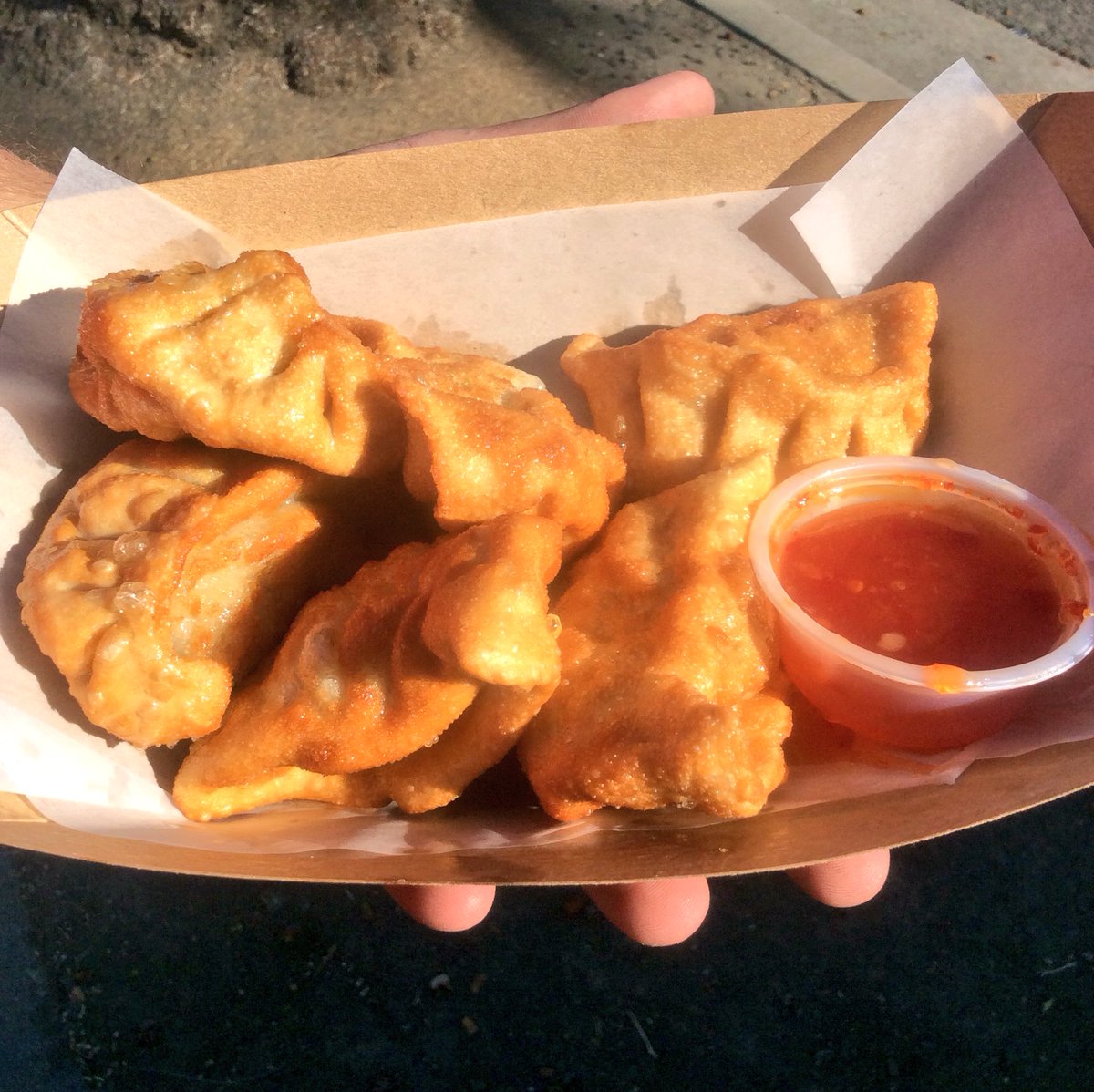 Join #OtGsf in downtown Fairfield! We've got <a href="/tonlidumpling/">Tonli Dumpling House</a> here and four other food trucks. Here 4-8p every Sat until the end of the month✨