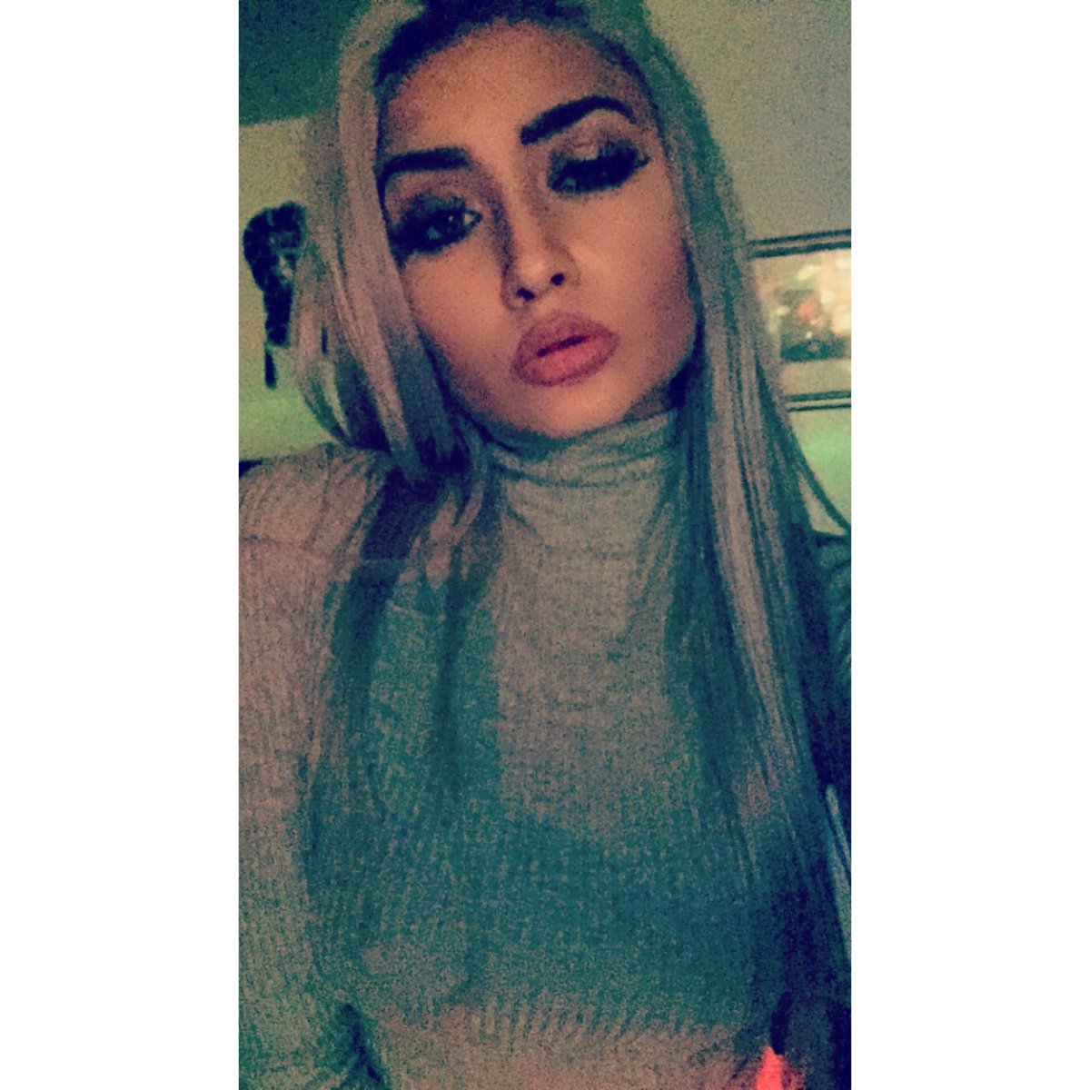 PAMELAAMERCEDES's tweet photo. @somniumlife @Ramiro_CEO #luxury #luxurycars #luxurylife #birthdaygirl #luxurylady #classy #sexy #biglips #somniumlife# https://t.co/JvlSj1rhYL