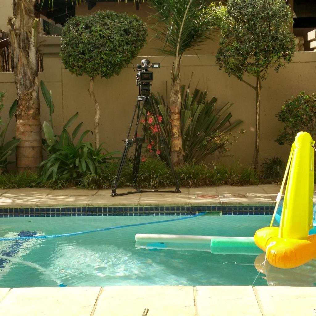 CreaNativePics's tweet image. Doing behind the scenes today.🎬🎥📷#summertime