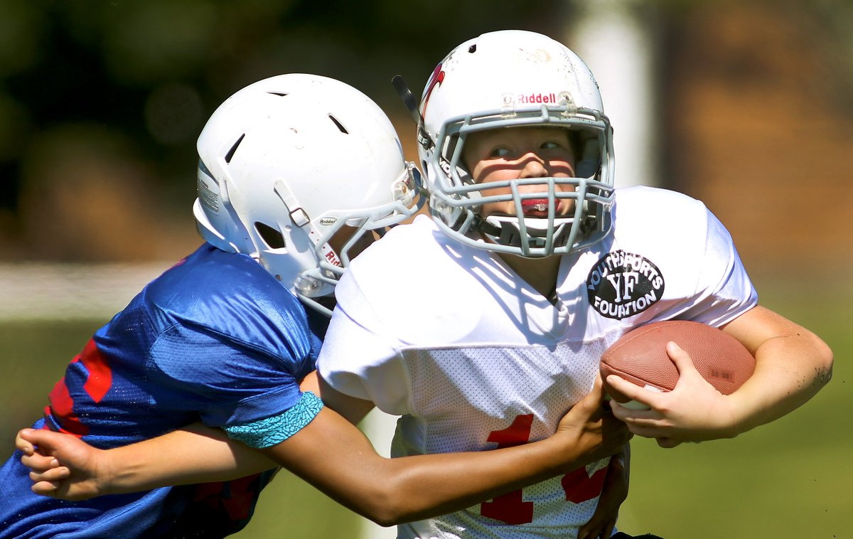 .<a href="/dox5/">Don Doxsie</a> writes that youth football is alive and well in Quad-Cities qctimes.com/sports/footbal…
