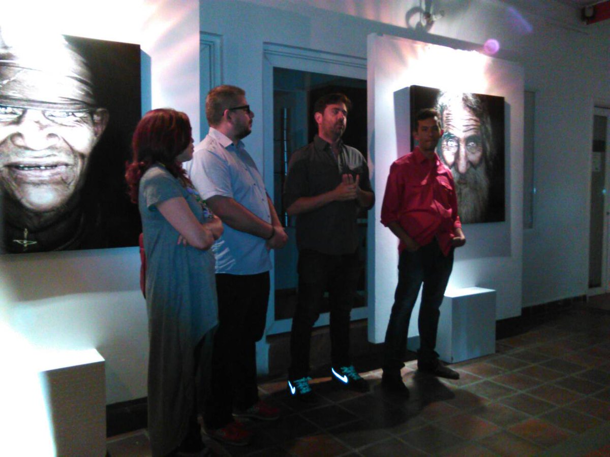 DECANO_ARQ_ULA's tweet photo. Clausura del #MeridaFoto 2016 en Galería Cima https://t.co/7amNtAhZWj