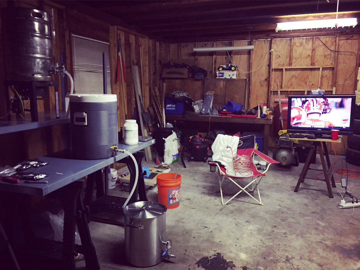 cthomebrew's tweet photo. Here's our set up for our first #homebrew. Extra TV and @DIRECTV wireless receiver for the win! #homebrewing #homebrew #craftbeer #football https://t.co/Cyys8hFcmB