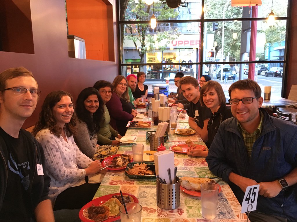 phildini's tweet image. #PyDX BoF dinner at Mi Mero Mole!