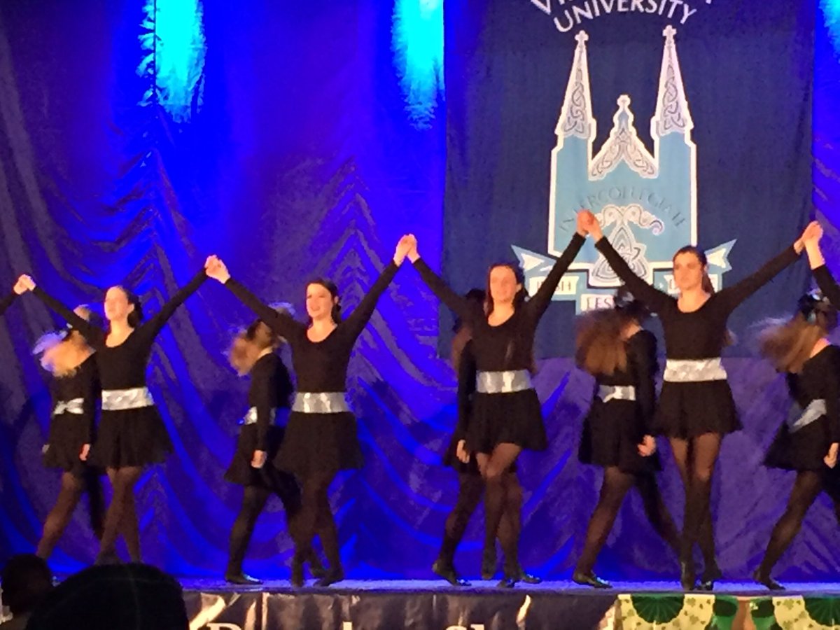Frtomosa's tweet photo. What an awesome job @nova_irishdance!! Great job hosting 13 University Irish Dance Teams and we placed #1. Congratulations!!☘☘☘@VillanovaU https://t.co/pO0vcntPfb