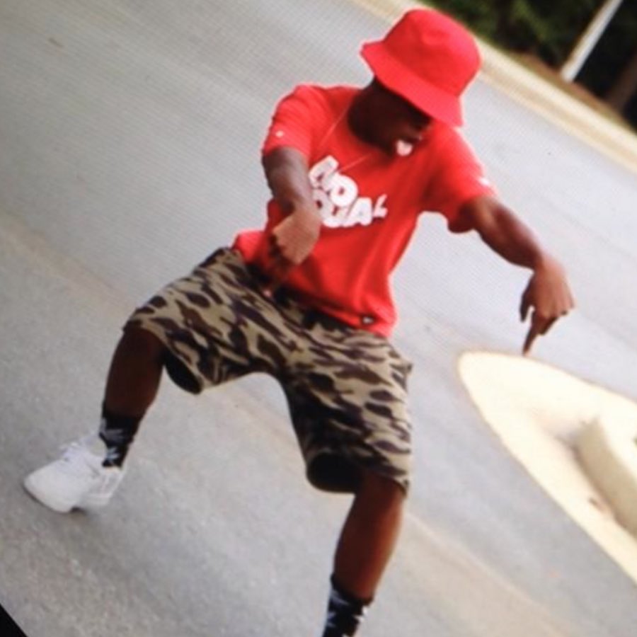doctorweeb's tweet photo. Killer bee hit that so hard 😤🐝 https://t.co/bmuVcx36uP