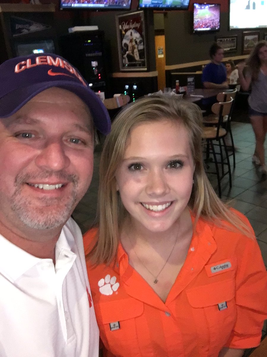 LundyRick's tweet image. Watching the Clemson game with my favorite Tiger. #Clemson
