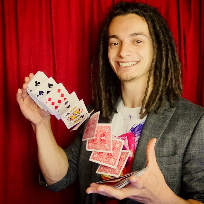 funprovider's tweet photo. #Magician #cardspring at #UniOfNorthampton #FreshFest #2016
Hired by @pwfentertainment 
#m… https://t.co/uMRHZoSS1x https://t.co/E84eNmjnmB