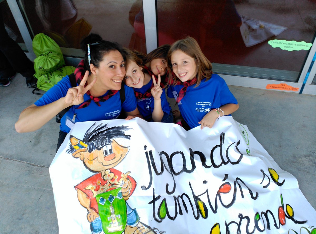 joaquinbarlo's tweet photo. #encuentroconsejosdeinfancia sigue hoy en @AytoCalatayud Las Consejeras de #JarabaEducDem participan en el manifiesto común https://t.co/dM5yswKV4Z