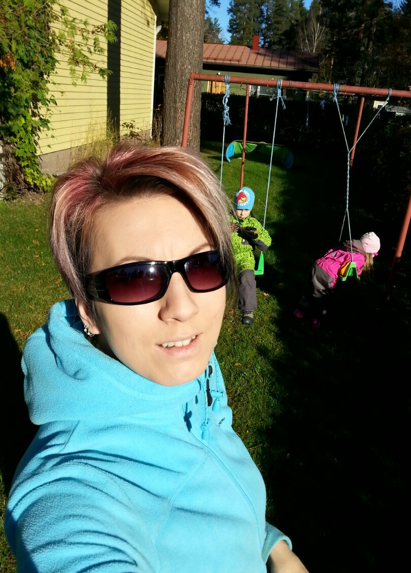 SoininenS's tweet photo. Voisko enää olla paremmin! #huippukeli #syksy #aurinko #ulkoilu #lapset #sunnuntai #nytchillataan https://t.co/T8nBeRMvnk