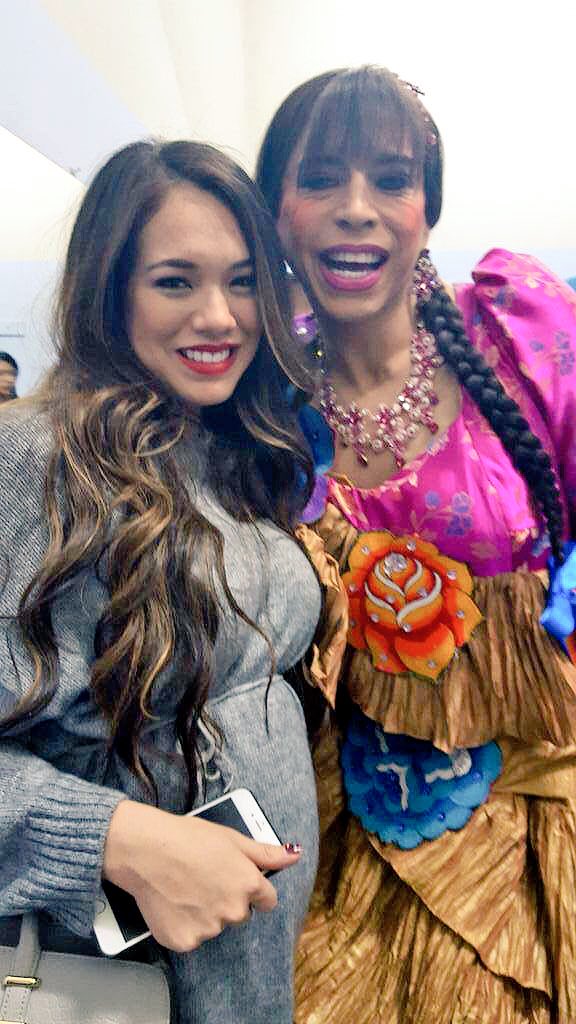 alexandrallano5's tweet image. El año pasado juntos en la #teleton2015 😃la cholita se nota q te quiere mucho😊y KHALE estaba en la barriga aun😍😍