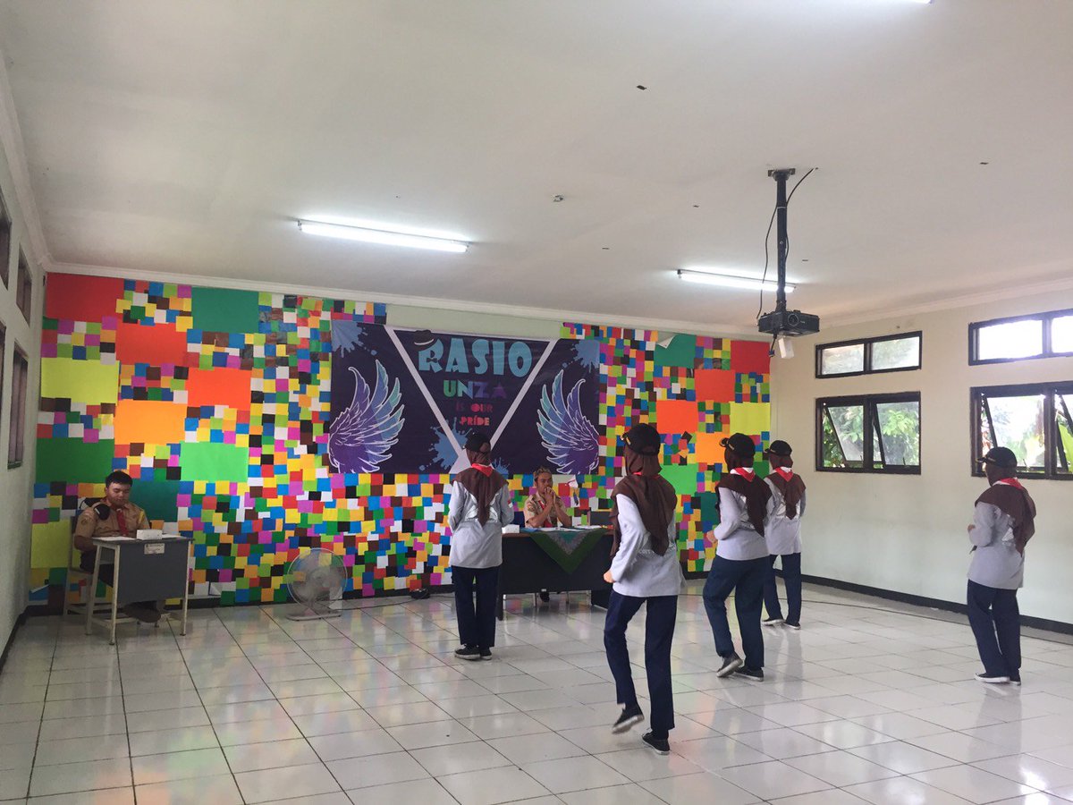Laser SMAN 6 Bekasi tweet media