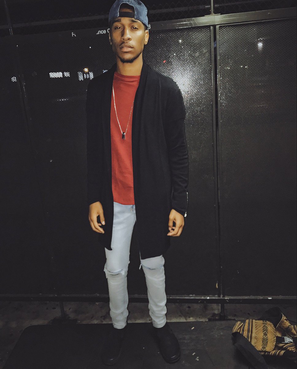 rodneyknoxx's tweet photo. 🙆🏽‍♂️💭 https://t.co/FGmykOO6Tw