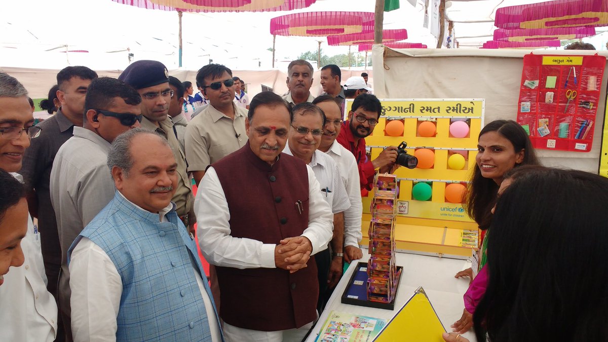 SBMR_Gujarat's tweet image. Honourable CM of Gujarat @vijayrupanibjp sees the interactive games developed by @UNICEFIndia to promote #ODF in state.
#ToiletsforProgress