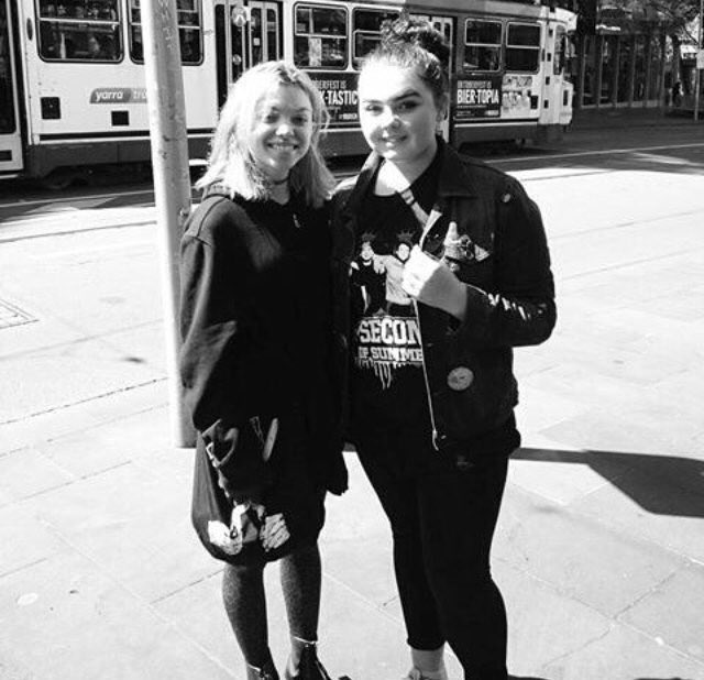 low quality rena (@lowqualiityrena) on Twitter photo 