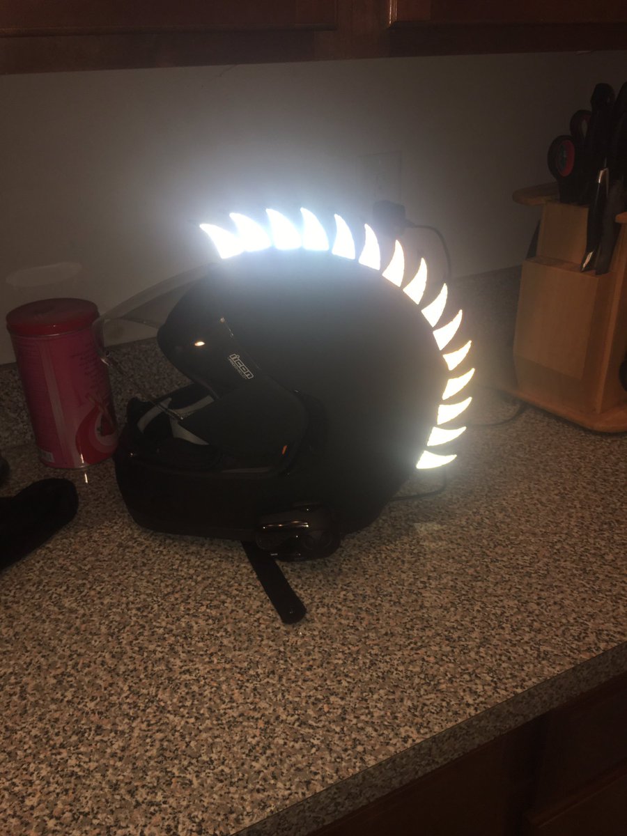 clipse117's tweet photo. New helmet and I think she looks good. Its an icon matte black with a black warhawk during the day @IconMotosports https://t.co/yqKpcU7L3D