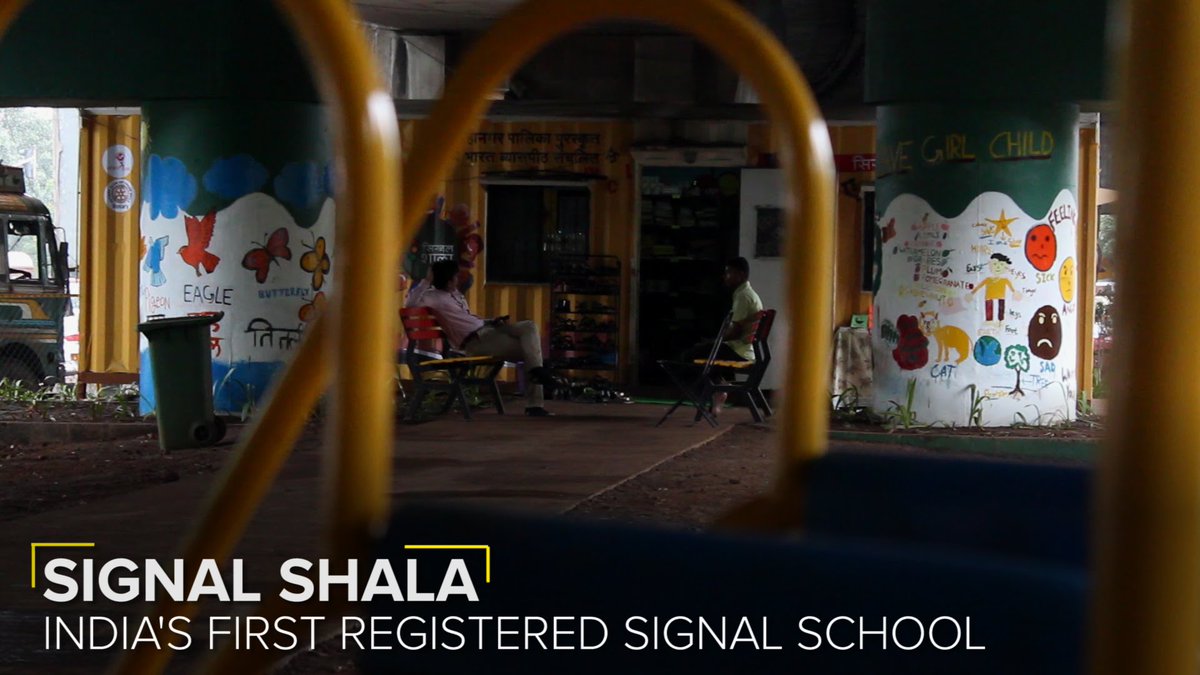 Ch_Unwrapped's tweet photo. Signal Shala is a school that operates under a flyover in #Mumbai - Providing #education to underprivileged children
https://t.co/FyQ0enQteW https://t.co/QuBd0wdaYo