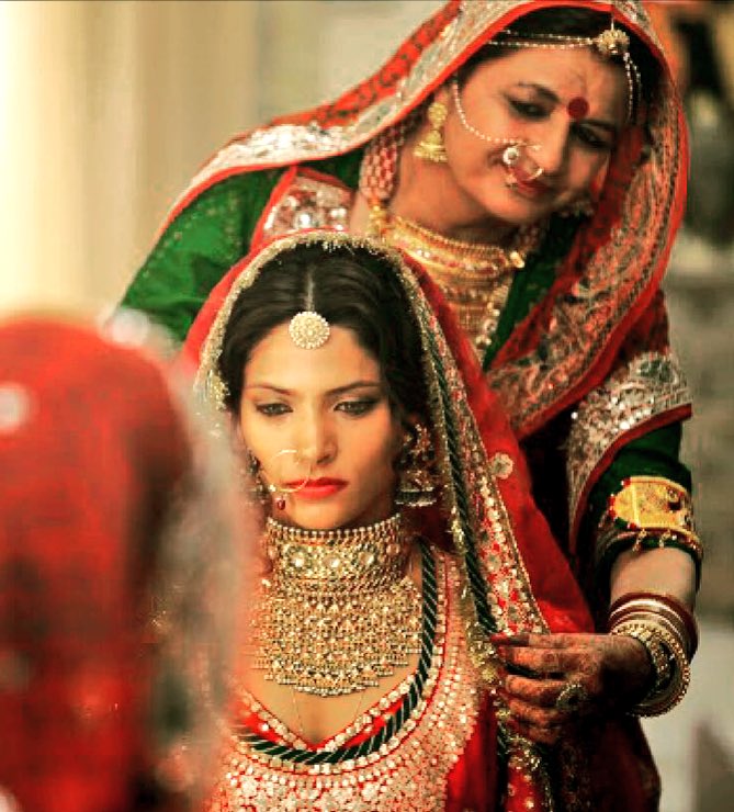 bindani rajputi poshak