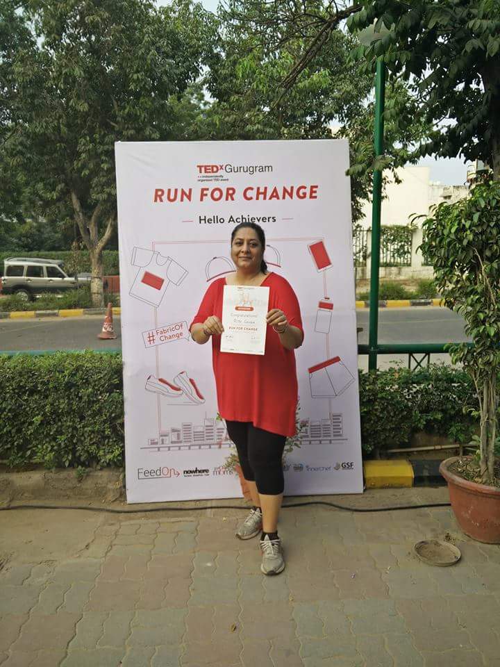 junoesque's tweet photo. So what if I ran to the end of the road and back ? I made a beginning ! #runforchange #fabricofchange @TEDxGurugram #goingtorun https://t.co/q4Zpst8qPu
