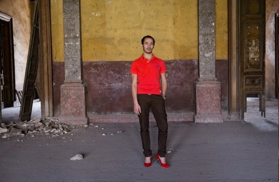 melalger's tweet photo. Scarlett Cotten #Leica Award Winner 2016 for her work on men's-woman-part in Arab world #Mectoub #ClapClap https://t.co/Uf4IoVuyQ5 https://t.co/4hGlEpSF3c