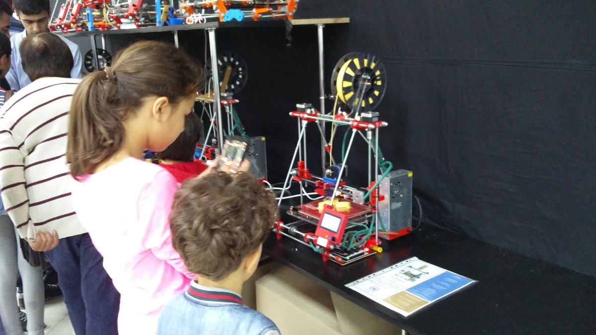 tbalayan's tweet image. Kids discovering #3dprinting at #digitec2016 expo in #Yerevan