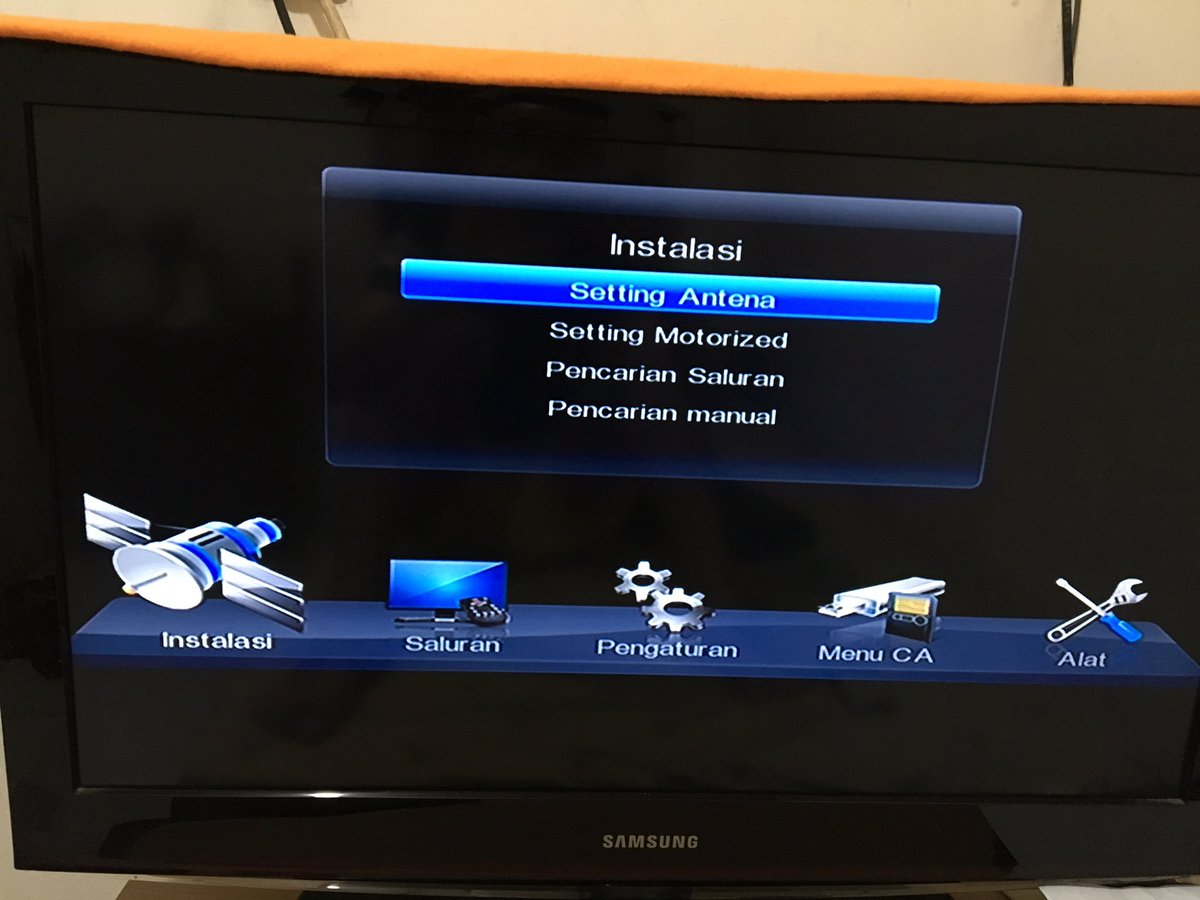 rizkiaperdana's tweet photo. Min orange tv saya tiba tiba seperti ini kenapa ya? Orange id 38697181 https://t.co/JwSu8O1ziQ