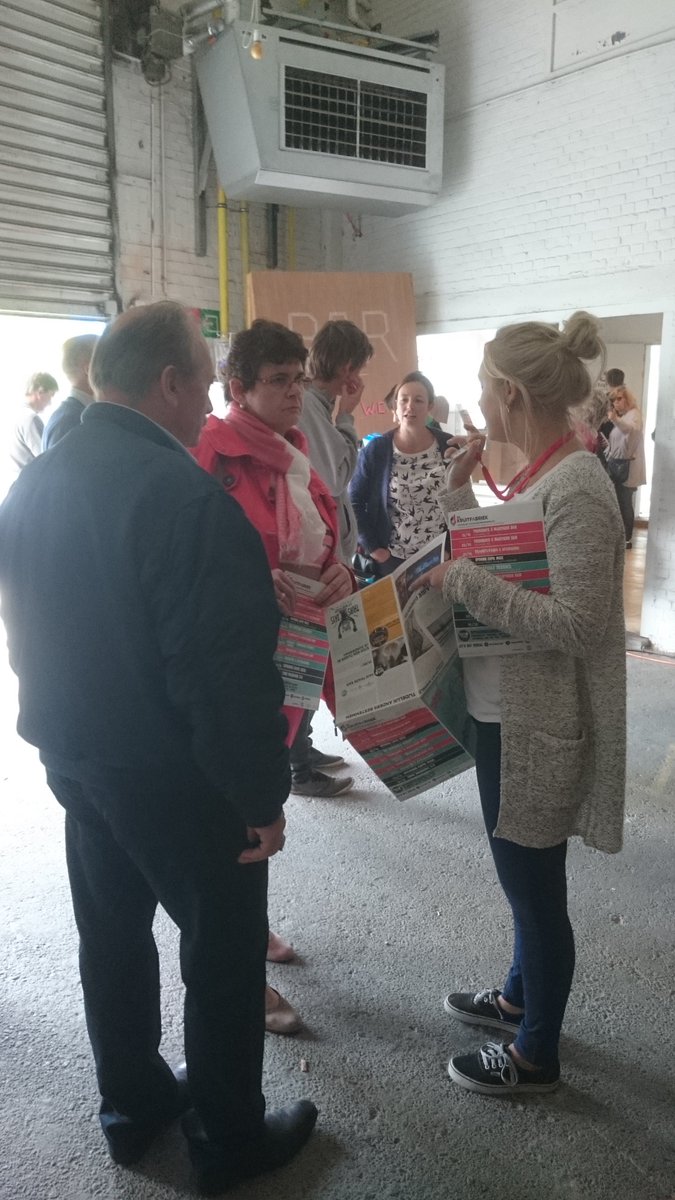 4fonteinen's tweet photo. De #OpenBedrijvendag bij #DeKruitfabriek is een groot succes. Kom nog tot 17.00 uur genieten van lekker eten, een broccantemarkt en meer. https://t.co/rQEiP7c9X9