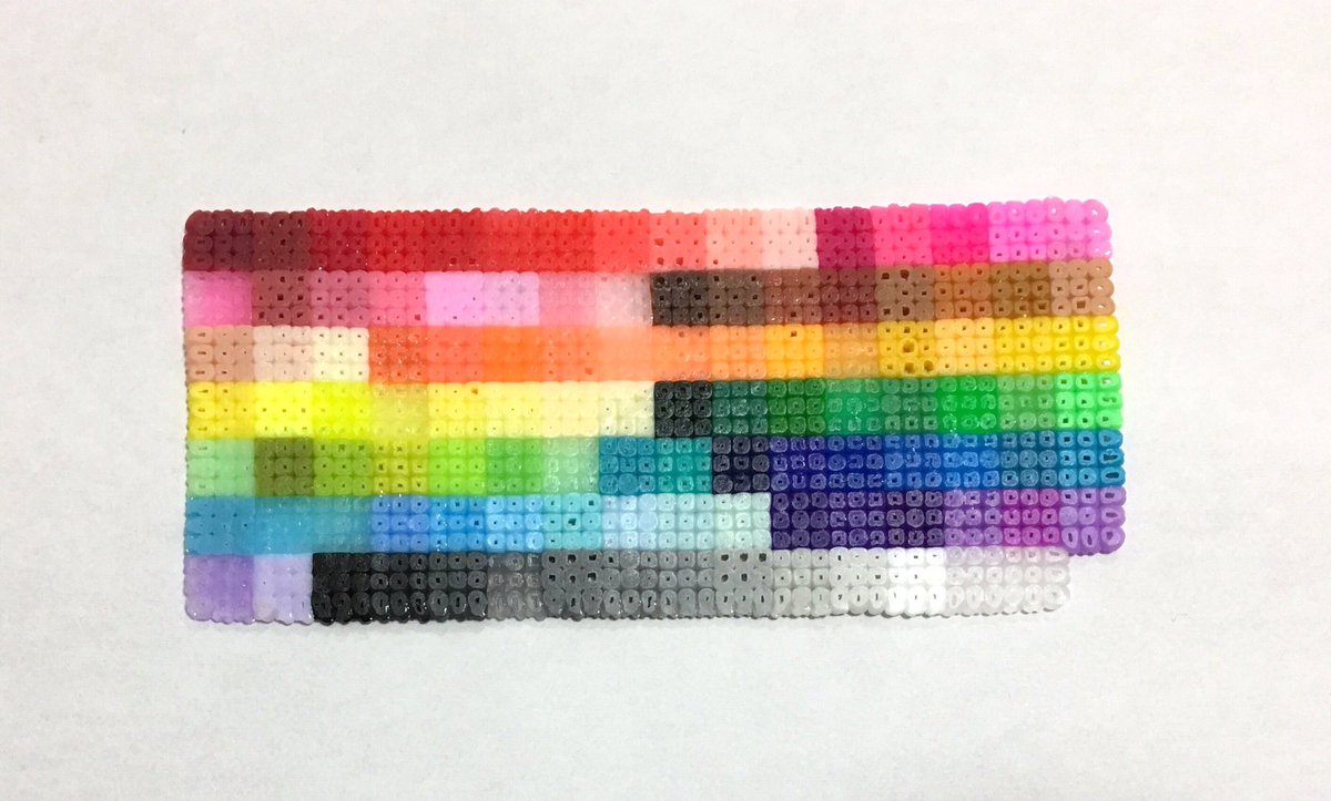 ぺったん ドット松 A Twitter 3ヶ月ぶりにアイロンビーズ 先日のpixel Art Parkで購入したミニフューズビーズ全色セット をなんとか色分けした色見本 図案も作らねば T Co Gg26dh7iki Twitter