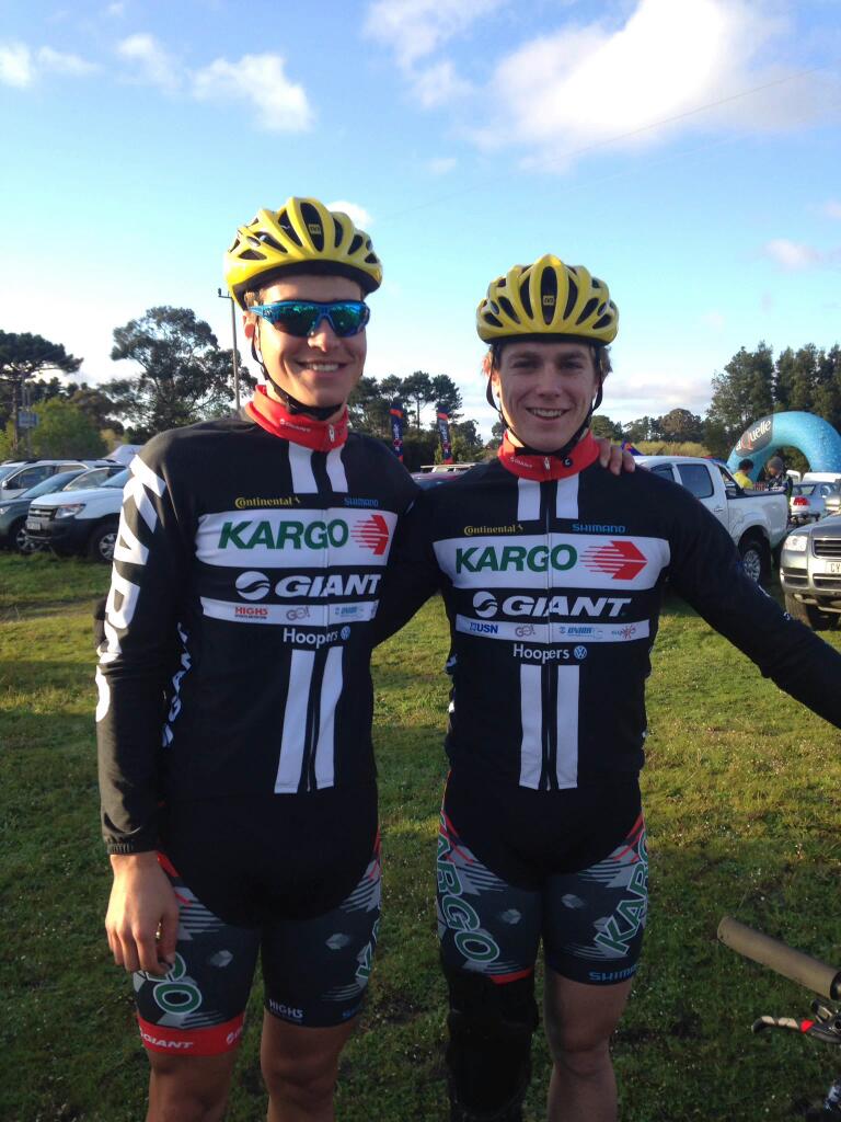 a 1,2 for <a href="/KARGOPROMTBTEAM/">BLUFF MEAT SUPPLY PRO-AM TEAM</a> 👊
at Grabouw Apple Blossom mtb race.
<a href="/MattLombardiMTB/">Matt Lombardi</a> <a href="/GiantRSA/">GiantBicycles</a>