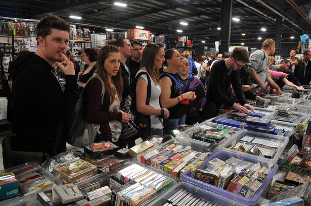 JudgeDrokk's tweet image. "How much is this game?" . ..  "HOW much!  Are you avin' a laff". -&amp;gt; .."Listen Darlin', the stall cost me £600 quid just to rent!" #playexpo
